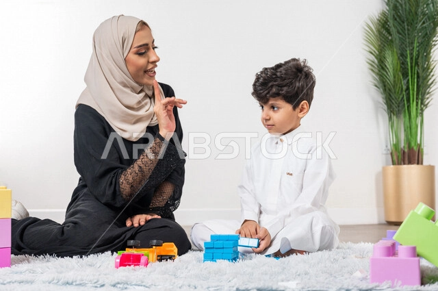 اخصائية تشخص حالة صعوبات تعلم