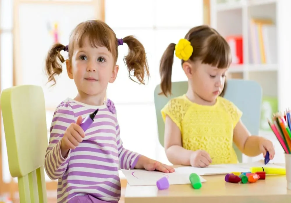 اخصائي سلوكيات الأطفال